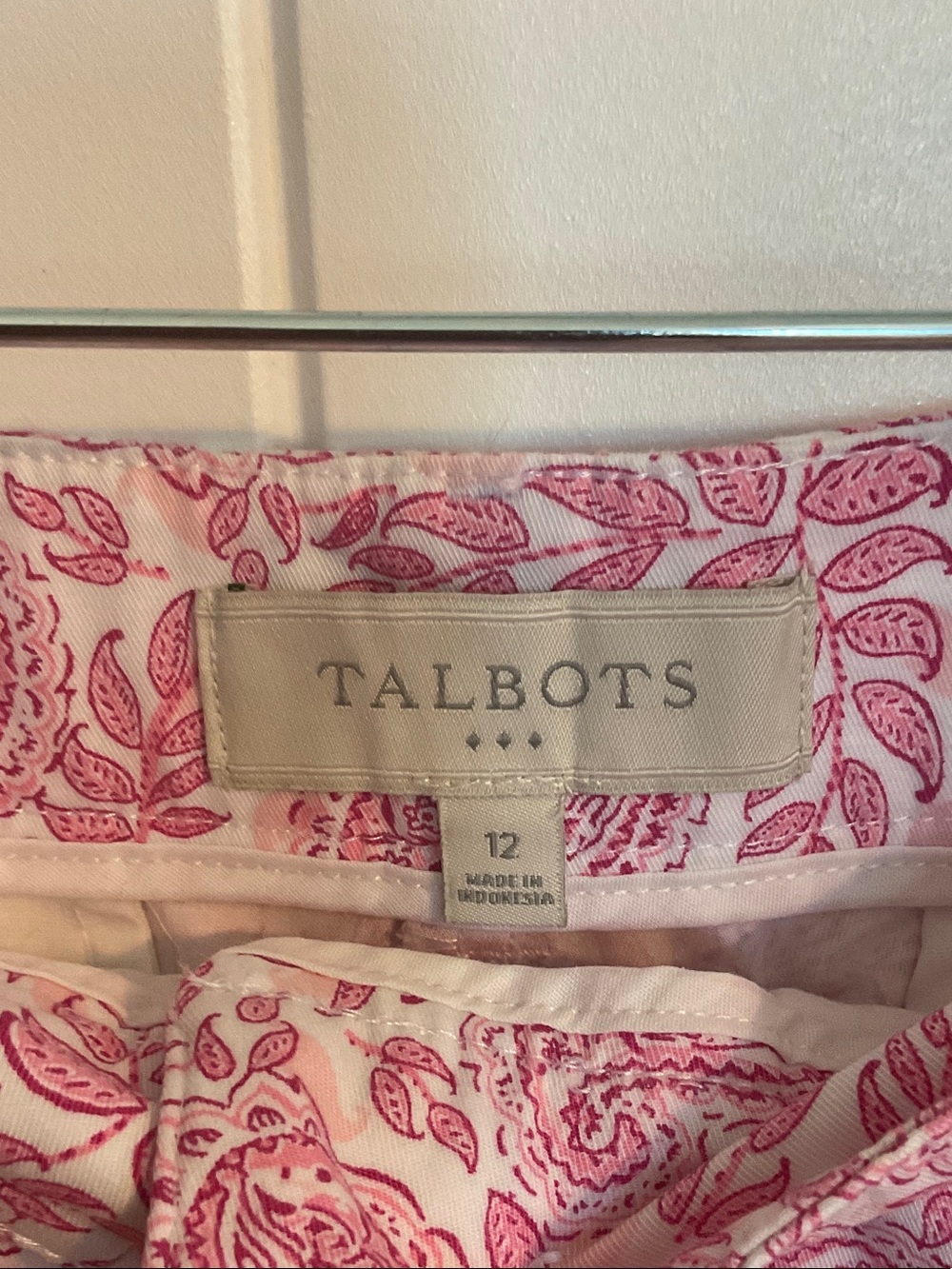 Talbots Pink Paisley Print Bermuda Shorts - Picture 2 of 3